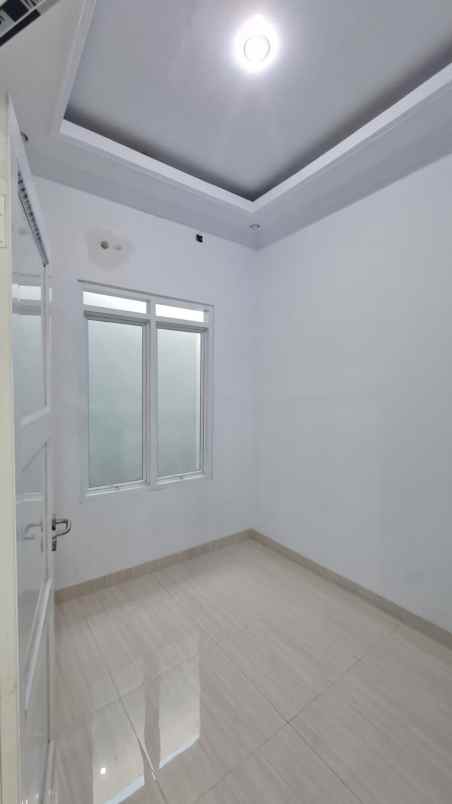 rumah 2 lantai di bumi anggrek bekasi utara