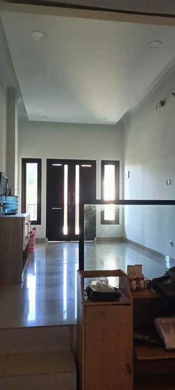 rumah 3 lantai depok