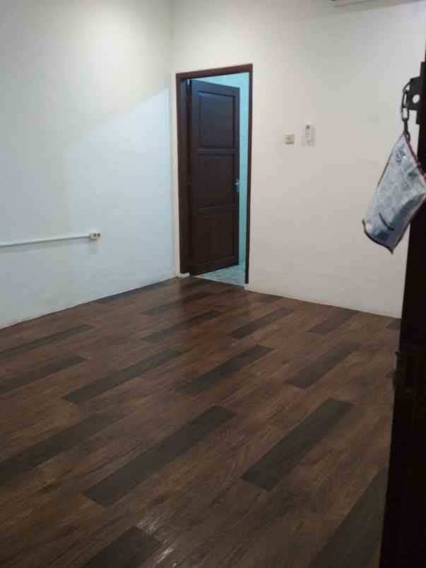 rumah abd majid cipete utara lt 167 m2 lb 240 m2 4 9 m