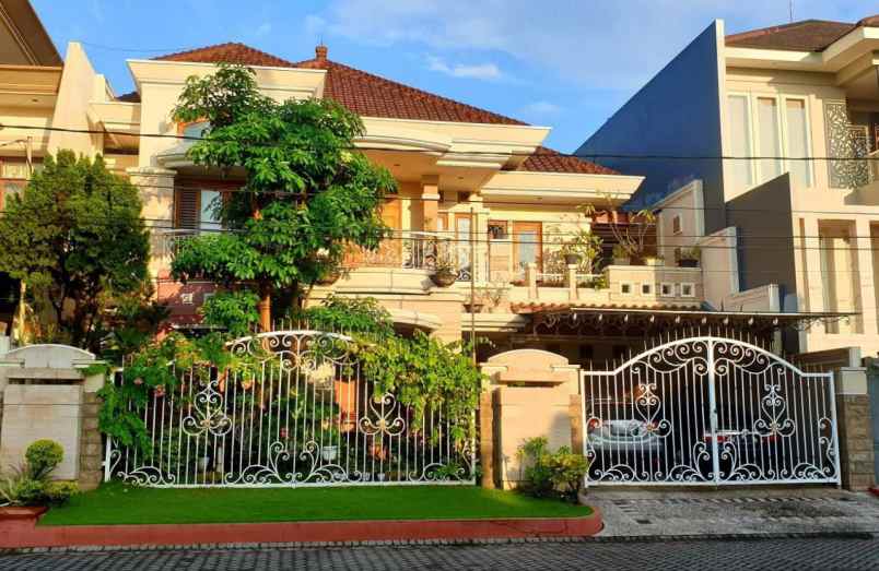 rumah araya 1 galaxi bumi permai strategis bagus