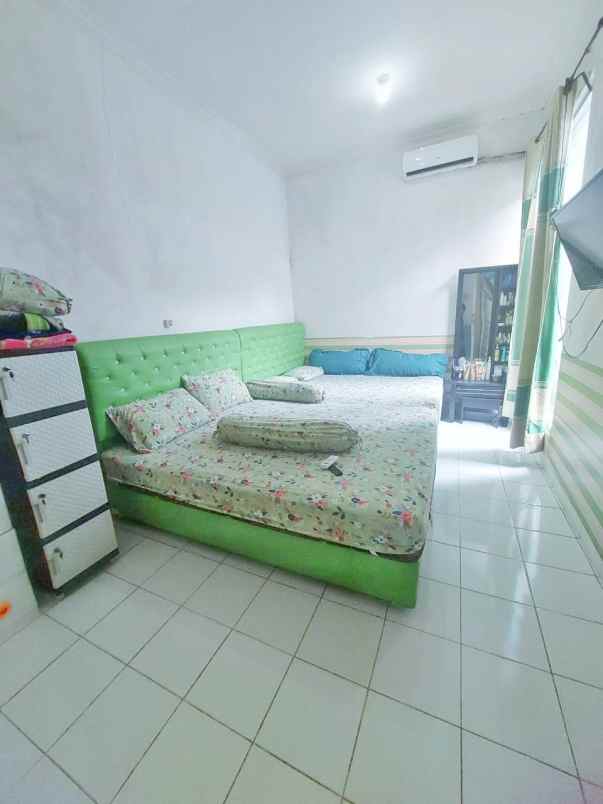 rumah bagus dan nyaman dipanongan tangerang