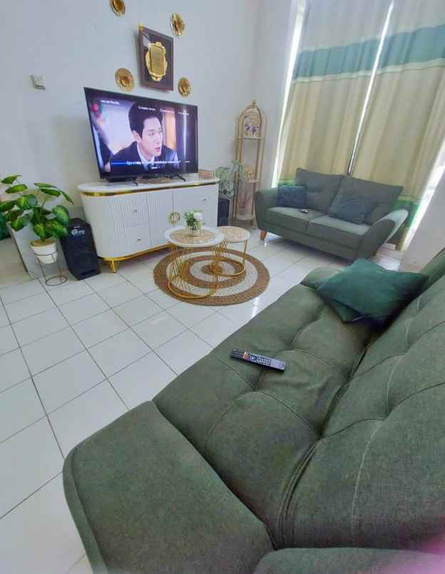 rumah bagus dan nyaman dipanongan tangerang