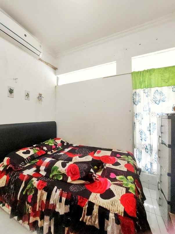 rumah bagus dan nyaman dipanongan tangerang