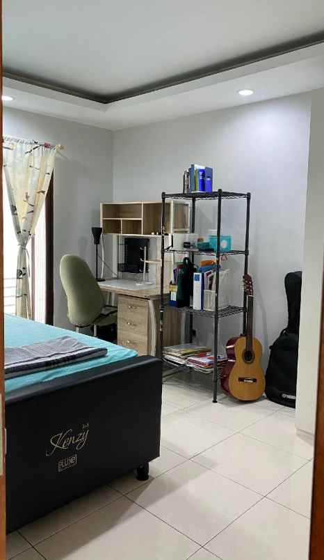 rumah bagus di bintaro sektor 9 tangerang selatan