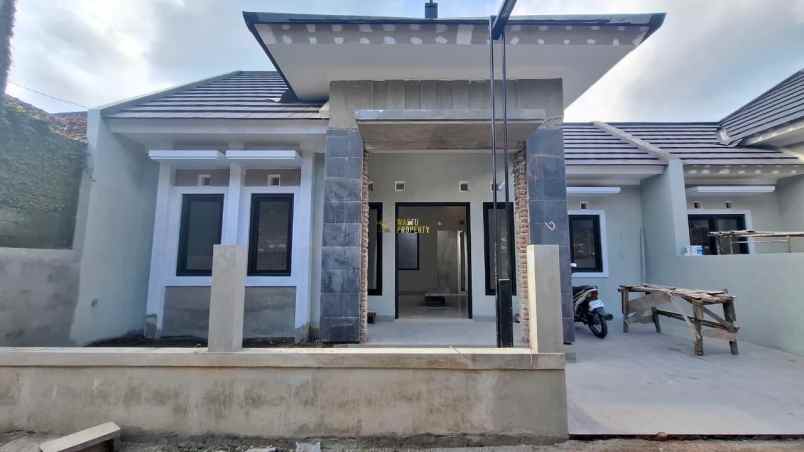 rumah baru dan murah dekat polsek prambanan