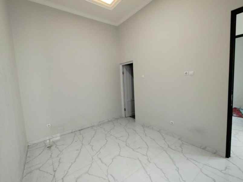 rumah baru dekat gdc di kalibaru depok