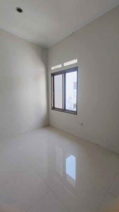 rumah baru dengan lokasi strategis di pamulang tangsel