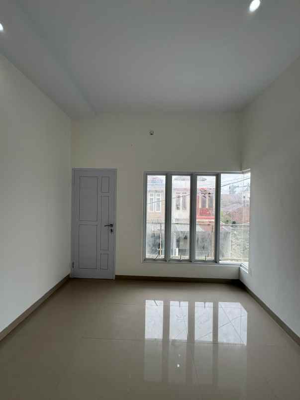 rumah baru klasik modern di sukmajaya juanda depok