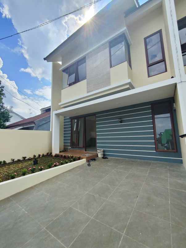 rumah baru non komplek dekat lrt cikunir bekasi