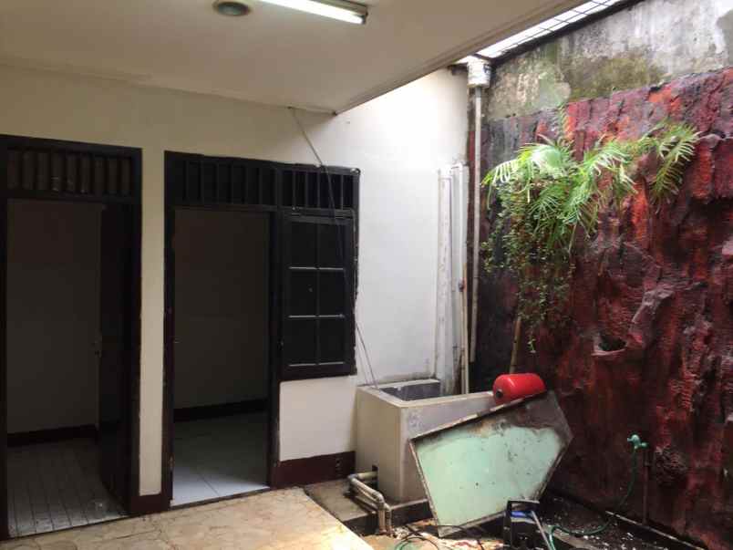 rumah blok m kebayoran baru