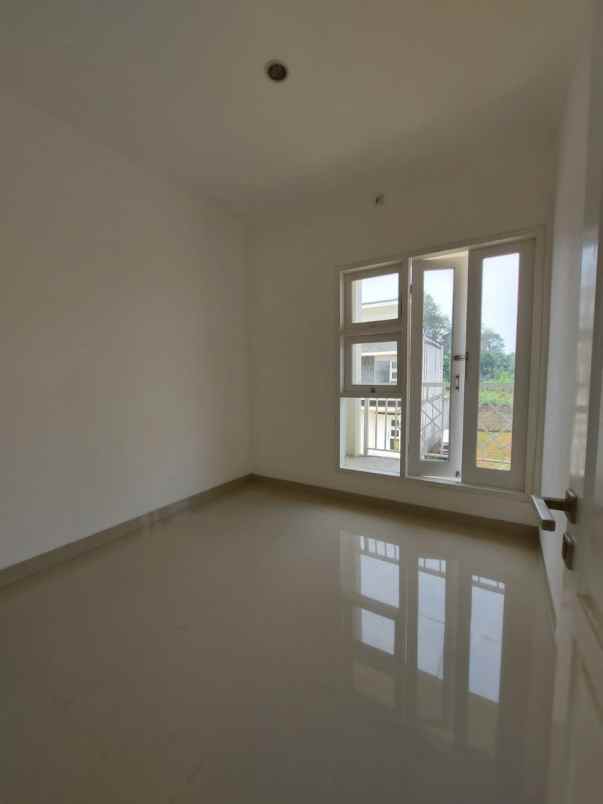 rumah bsd city murah tanpa bi cheking dekat aeon mall