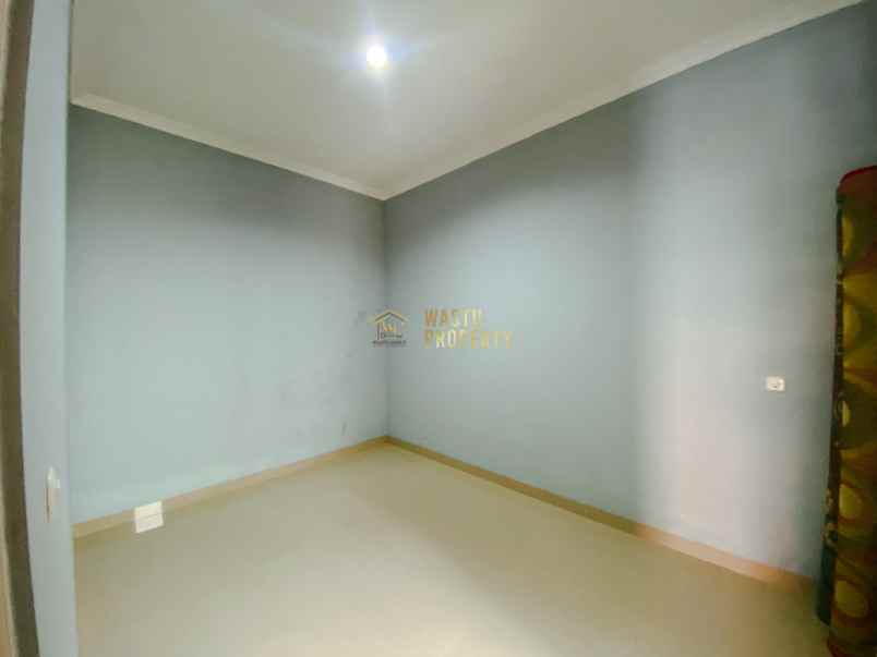 rumah cantik siap huni di purwomartani dekat pamela 7