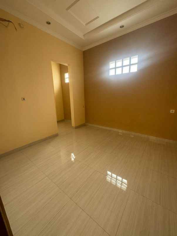 rumah cikutra dekat ciigadung pahlawan bandung