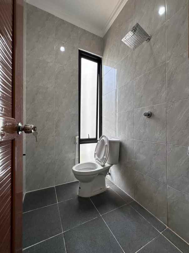 rumah cluster hook condet kramat jati