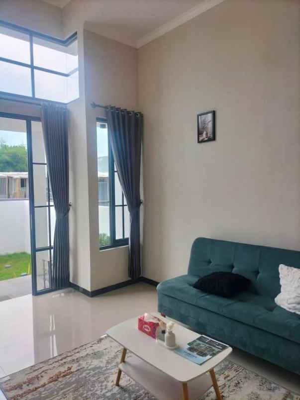 rumah cluster sukun edelweiss dekat pasar induk gadang