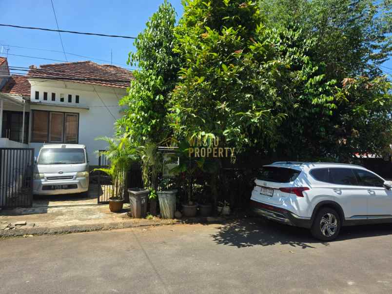 rumah dan tanah luas di villa inti persada tangsel