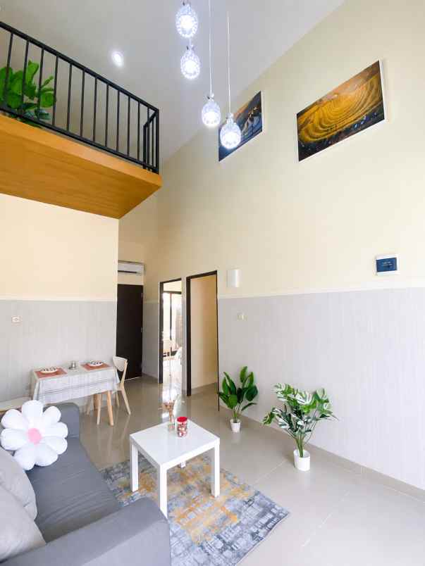 rumah di cikarang dekat mm2100 jababeka