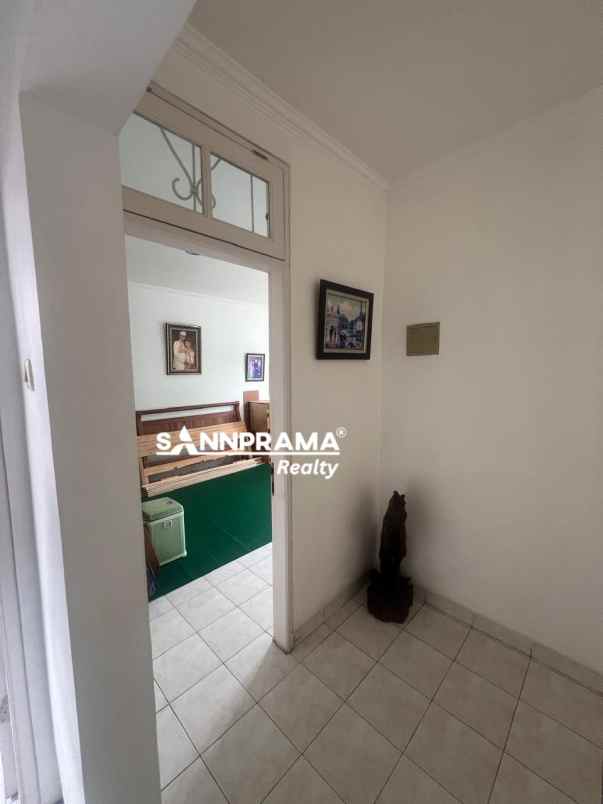 rumah di cluster belanda telaga golf sawangan