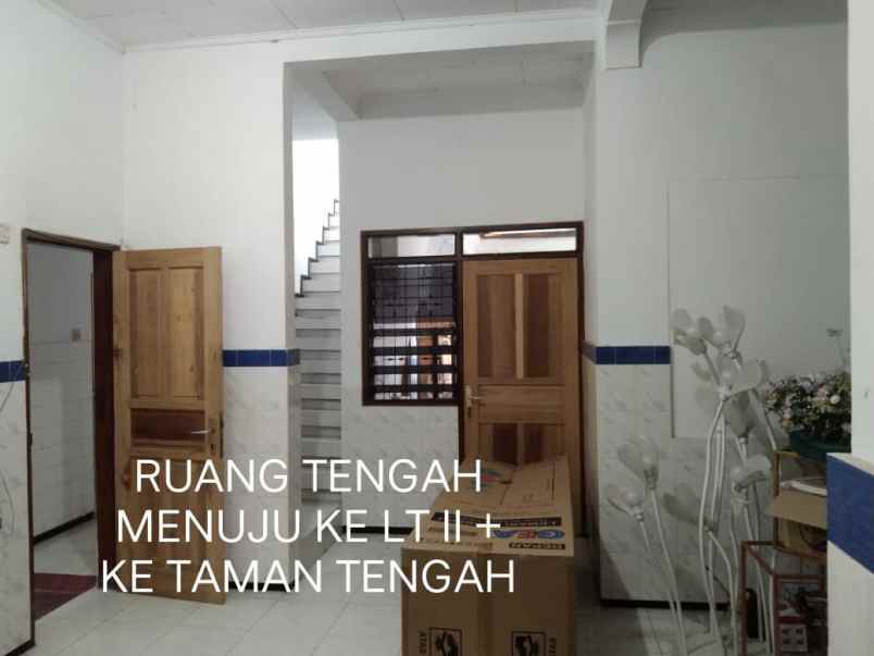rumah di wisma permai strategis murah