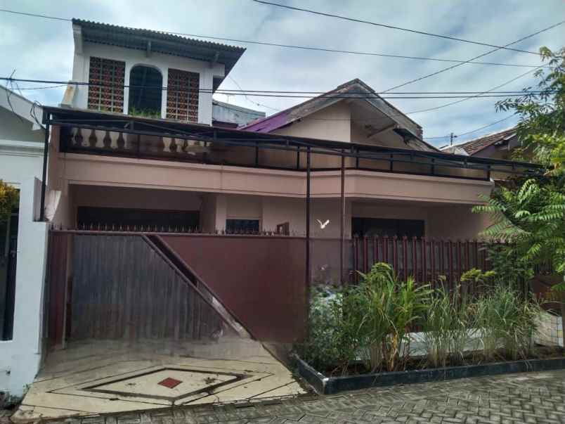 rumah di wisma permai strategis murah