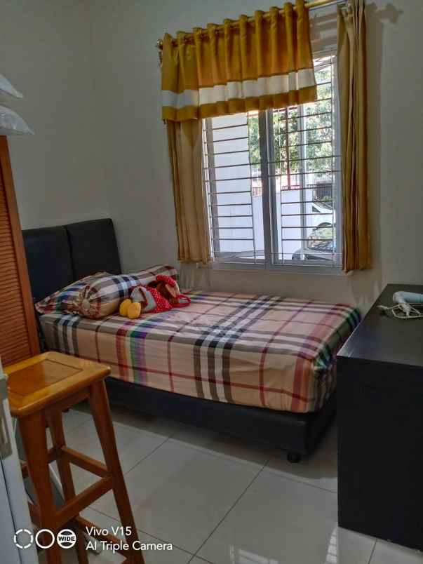 rumah dijual disewakan taman puspa raya surabaya barat