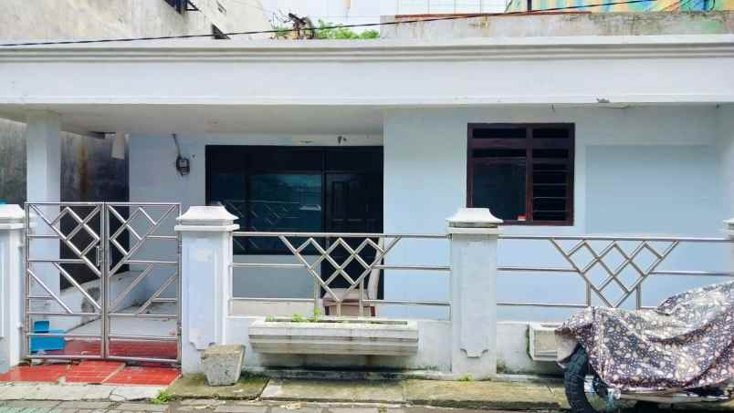 rumah dijual manyar sabrangan mulyorejo surabaya timur