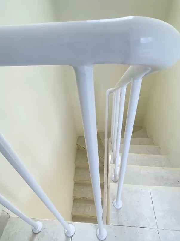 rumah dua lantai view indah di cluster tembalang