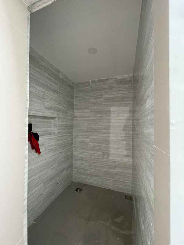 rumah eksklusif modern mewah