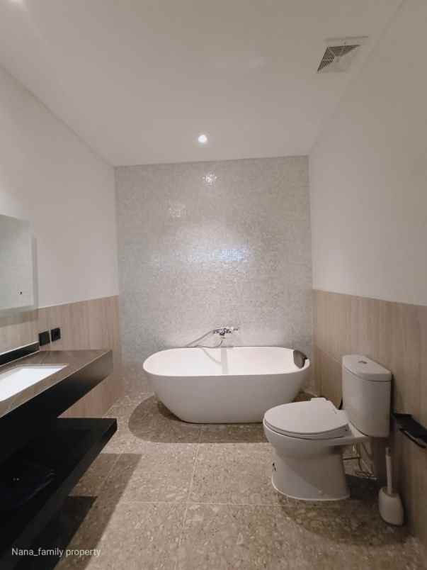 rumah elegant modern di joglo