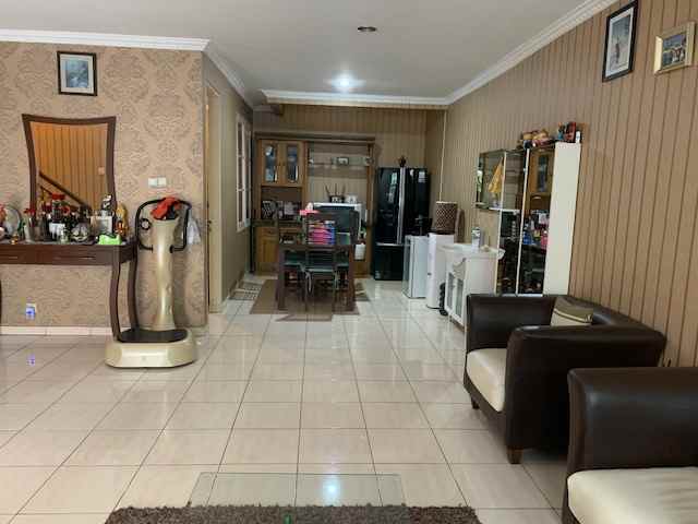 rumah gading arcadia