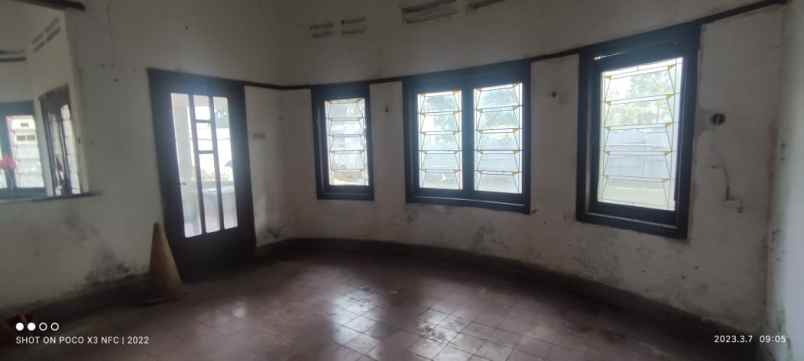 rumah haritage cocok untuk resto dan cafe