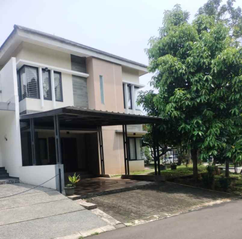 rumah hook depan taman citra gran cibubur