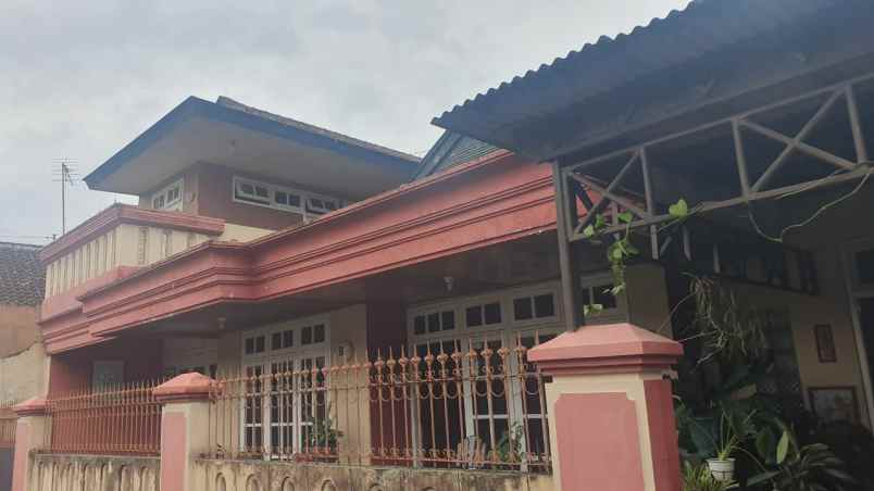rumah induk plus kost murah strategis di dau malang