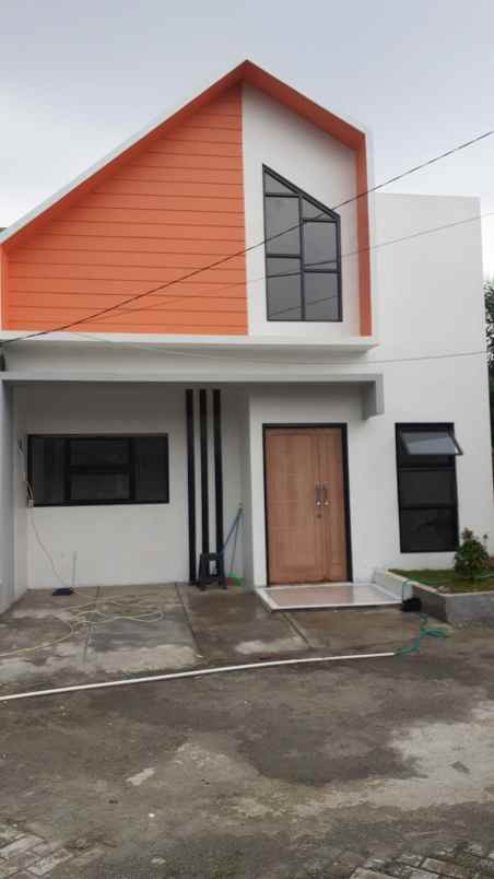 rumah jalan arco raya