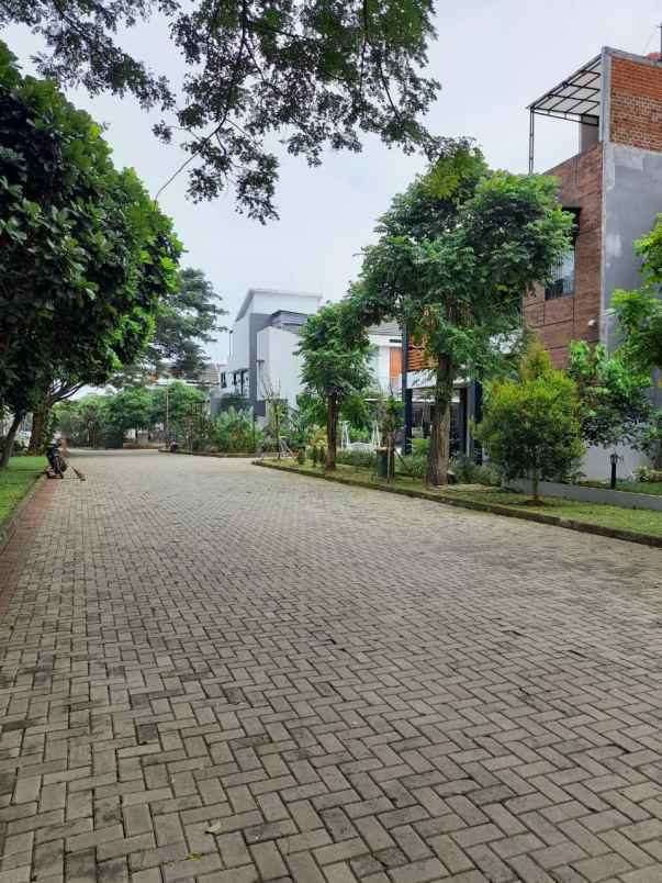 rumah jl cinere park view raya