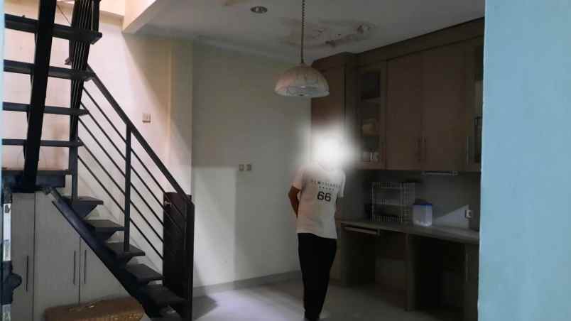 rumah jl kemang 2 pamulang tangerang