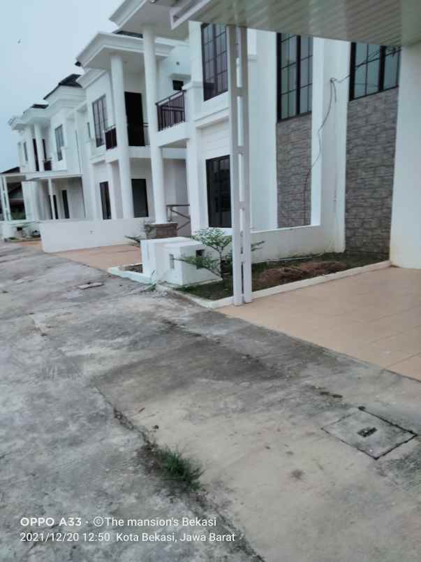 rumah jl raya kaliabang tengah