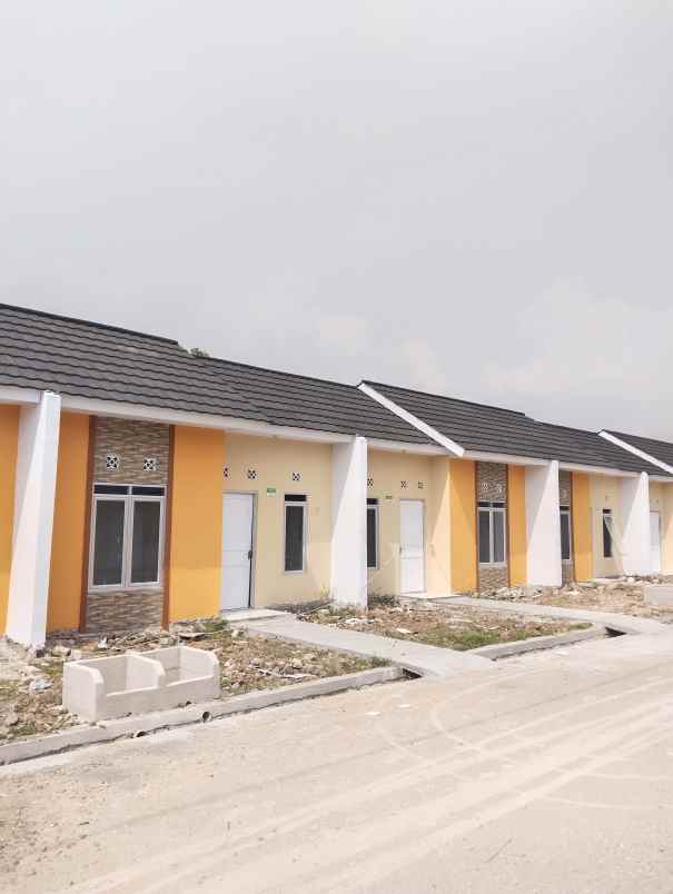 rumah jl raya sriamur tambun utara