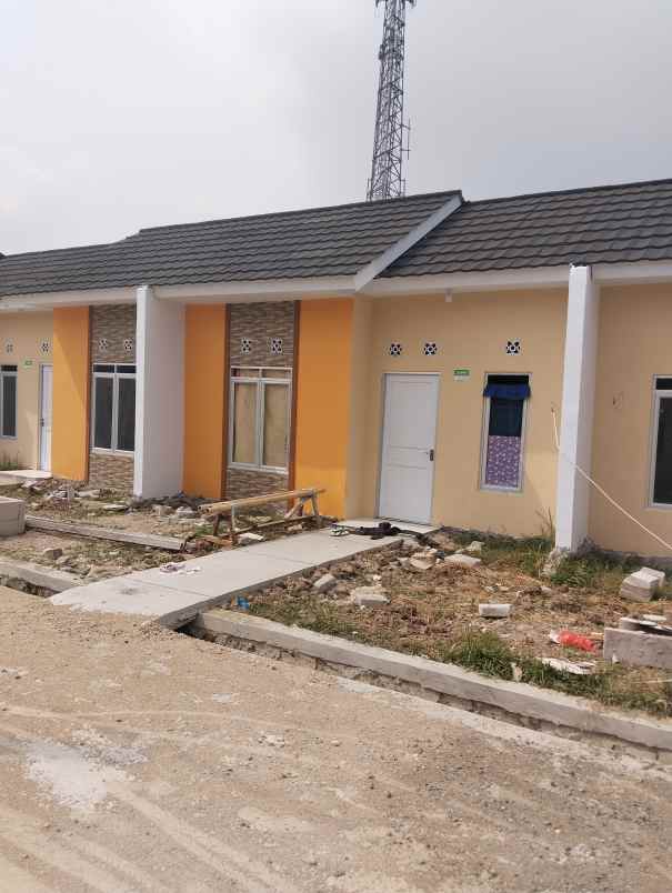 rumah jl raya sriamur tambun utara