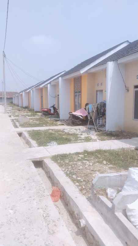 rumah jl raya sriamur tambun utara