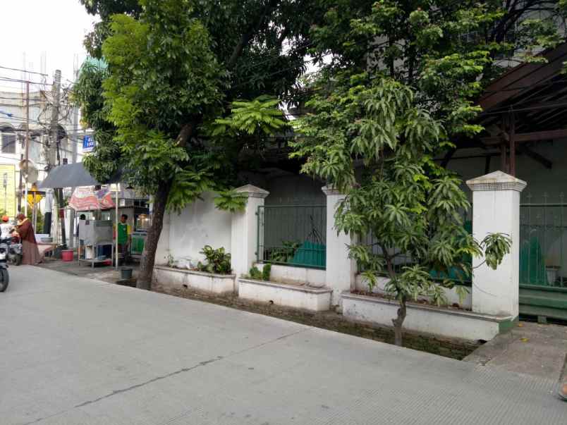 rumah jl walang baru tugu utara