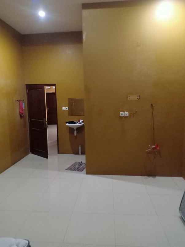rumah jl zebra pedurungan semarang