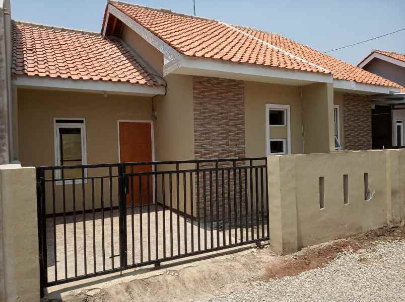 rumah jln sangkanhurip katapang