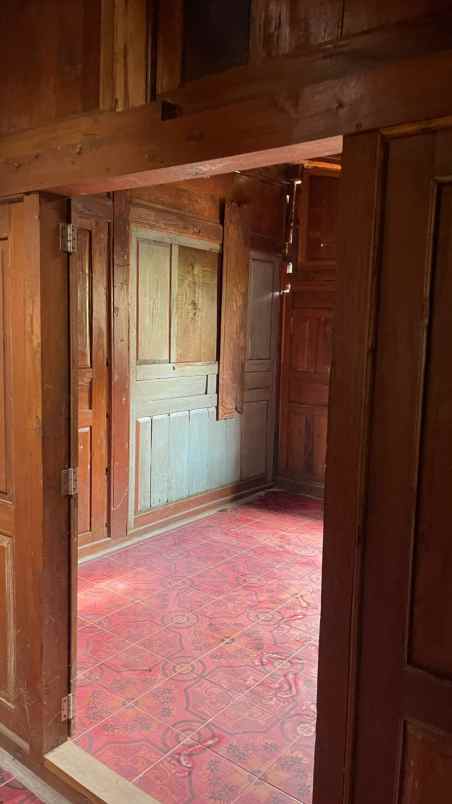 rumah joglo tembalang semarang