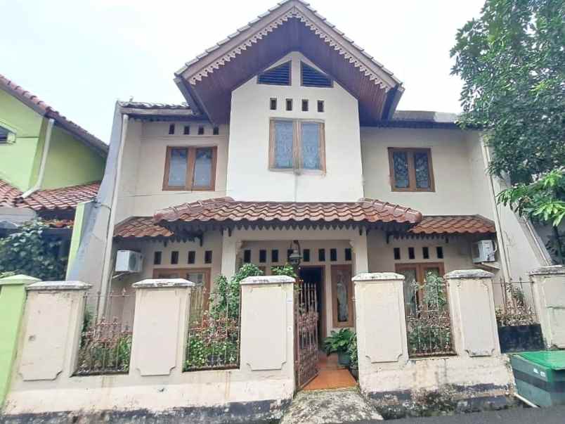 rumah kost 12 pintu strategis rawamangun jakarta timur