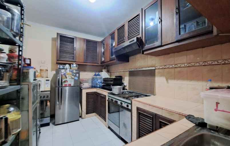 rumah kost 12 pintu strategis rawamangun jakarta timur