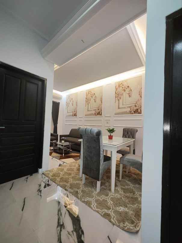 rumah mewah cimanggis dp 0 5 menit lrt cibubur