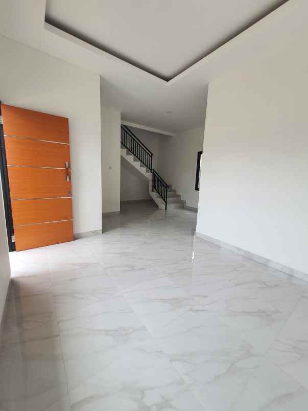 rumah mewah di kalimulya depok