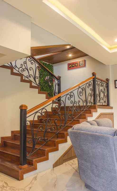 rumah mewah dijual di dago bandung