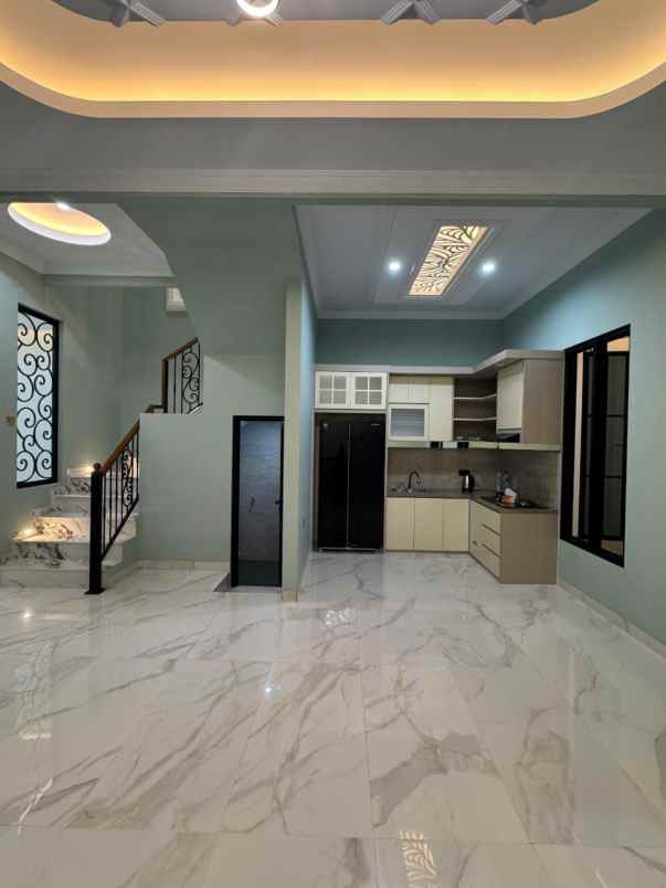 rumah mewah jagakarsa jakarta selatan siap huni